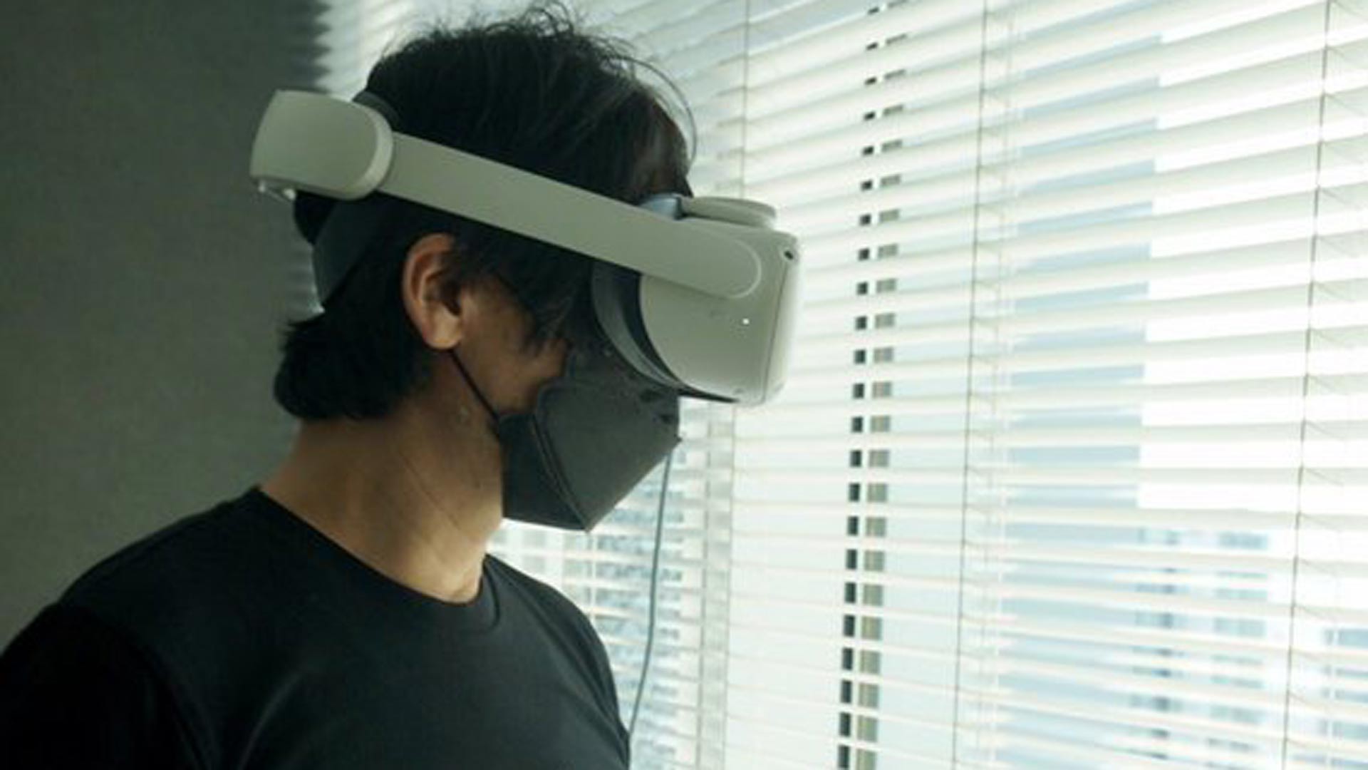 ‘Metal Gear Solid’ Creator Teases Interest in VR with Virtual Booth at TGS – Road to VR
