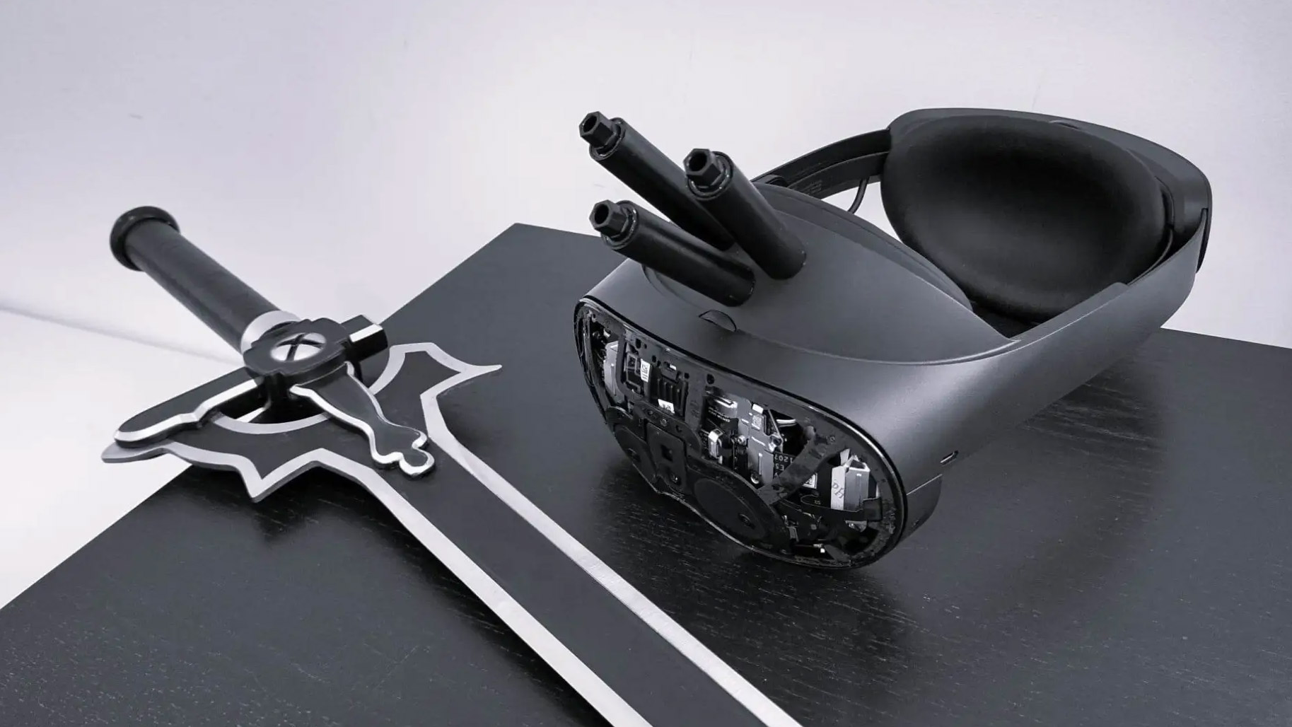 Creator of Oculus Rift Built a VR Headset That Can Kill You for Real