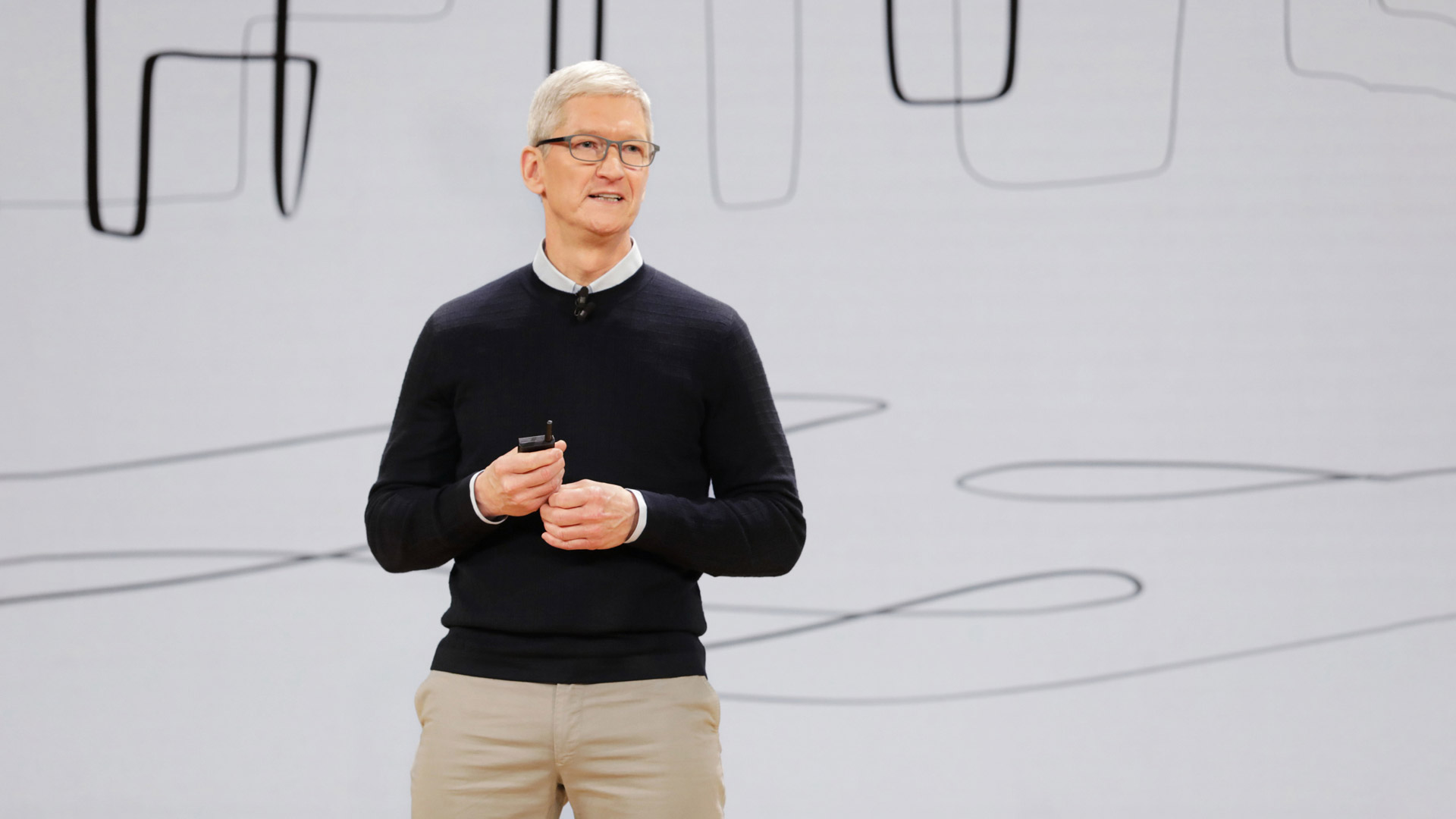 Apple CEO Tim Cook is Hyping XR Ahead of WWDC – Road to VR