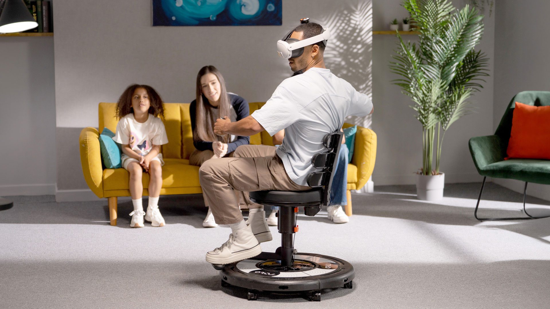 Roto VR Raises $3M to Broaden Market Reach of Rotating VR Chair Accessory